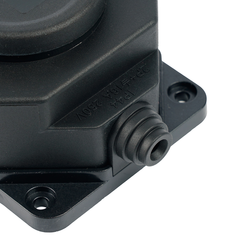 Розетка переносная 1-местная c/з Stekker RST16-1-44 250В 16А IP44 черный 50804