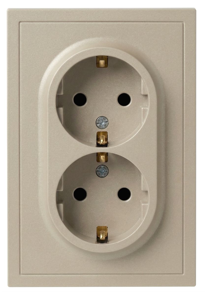 Розетка Эра Galaxy 15-2104-04 с заземлением двойная 2X2P+E Schuko 16А-250В IP20 шампань Б0070684