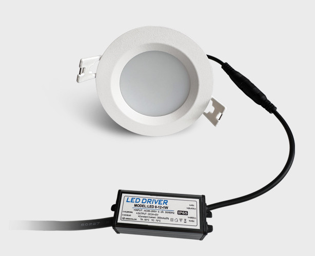 Встраиваемый светильник Italline IT08-8018 white 4000K
