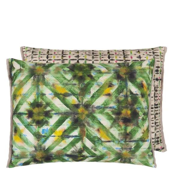 Подушка CCDG1459, Parquet Batik, Forest, Designers Guild 60 x 45см