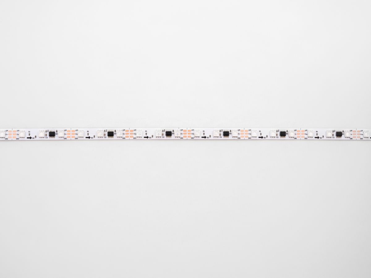 Светодиодная лента LEDS POWER MAGIC-E RGB "бегущий огонь" 5050 60/м (14,4Вт/м) 12В 003450