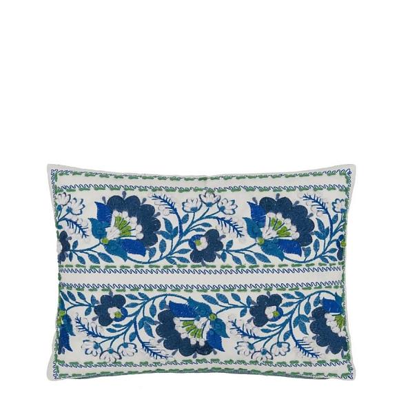 Подушка CCDG1592, Enamel Flower Embroidered Cotton, Indigo, Designers Guild 40 x 30см