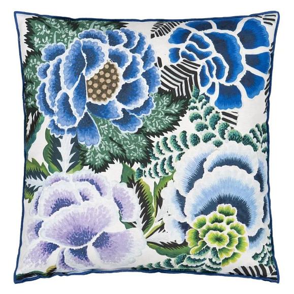 Подушка CCDG1455, Rose De Damas, Cobalt, Designers Guild 55 x 55см