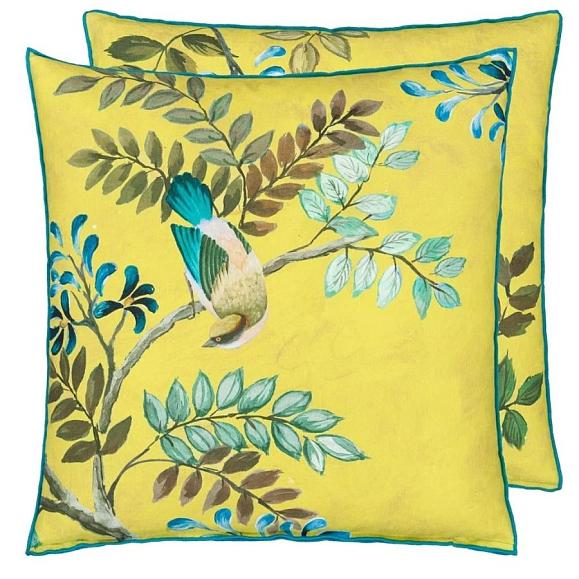 Подушка CCDG1216, Porcelaine de Chine, Alchemilla, Designers Guild 55 x 55см