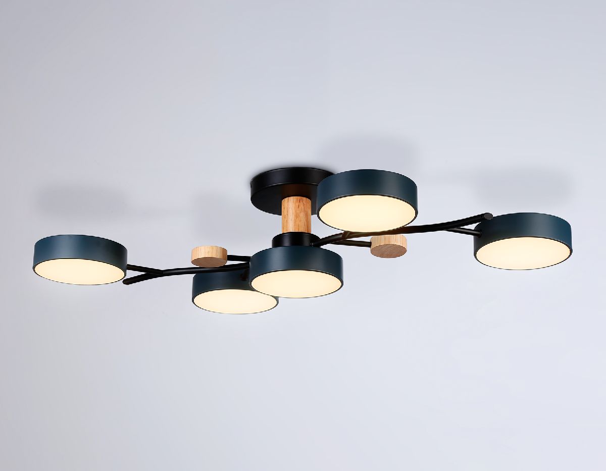 Потолочная люстра Ambrella Light Comfort LineTech FL4835