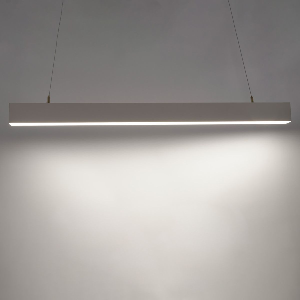 Линейный подвесной светильник Uniel UL-00013497 ULO-K10D 25W/4000K/L100 IP40 WHITE