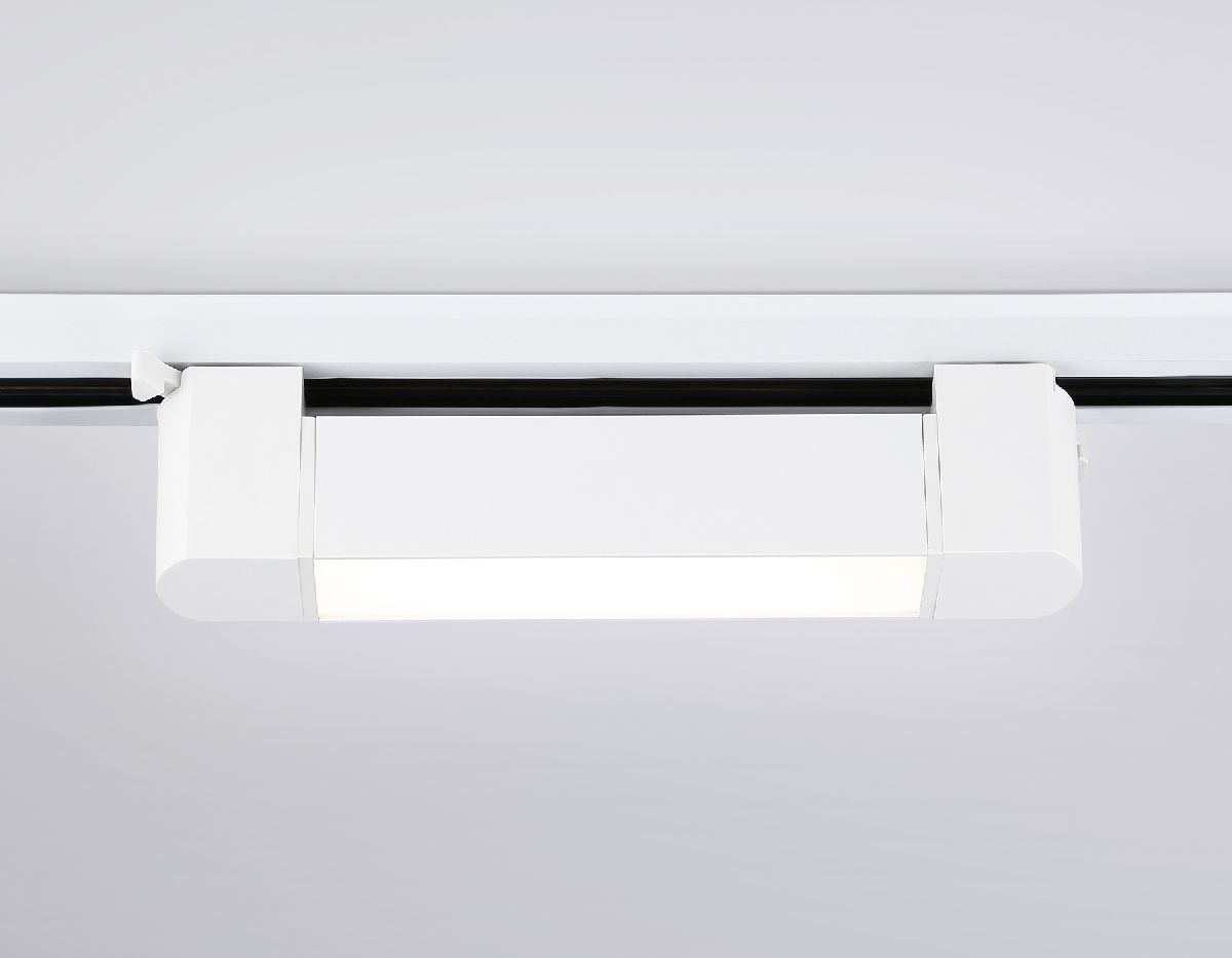 Трековый однофазный светильник Ambrella Light Track system GL6724