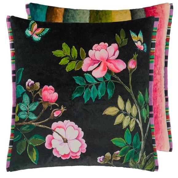 Подушка CCDG1214, Porcelaine de Chine Velours, Noir, Designers Guild 55 x 55см