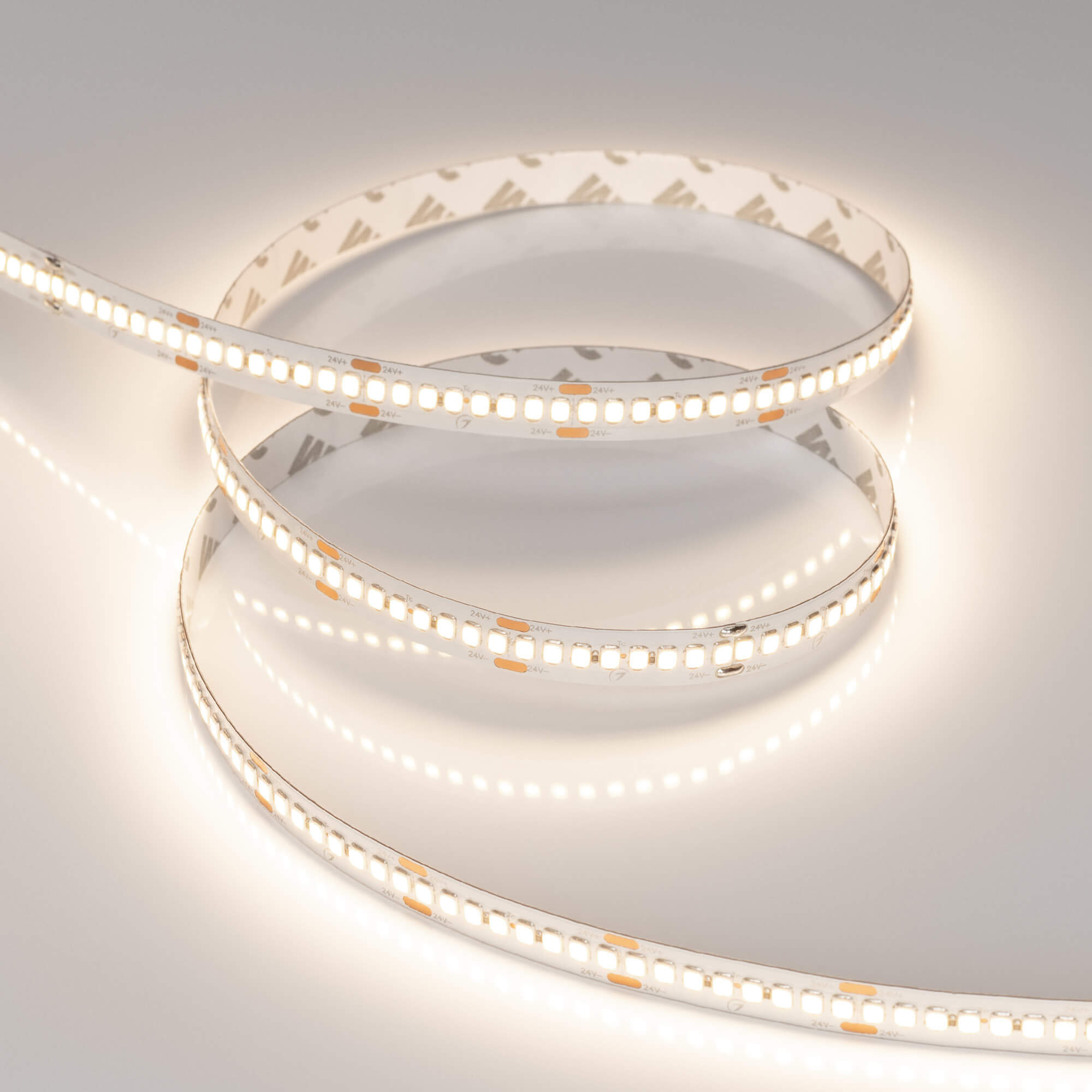Светодиодная лента Arlight RT-A240-10mm 24V Warm3500 (22 W/m, IP20, 2835, 5m) 038744
