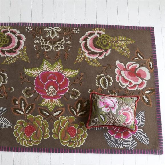 Подушка CCDG1469, Rose De Damas Embroidered, Cranberry, Designers Guild 60 x 45см