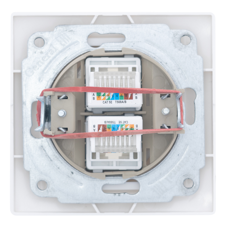 Розетка двойная компьютерная RJ45 скрытой установки IP20, белая "Дельта" General 477231