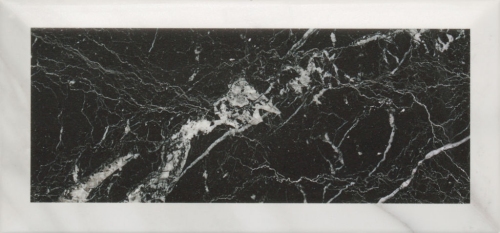 Metropolitain Museum Black