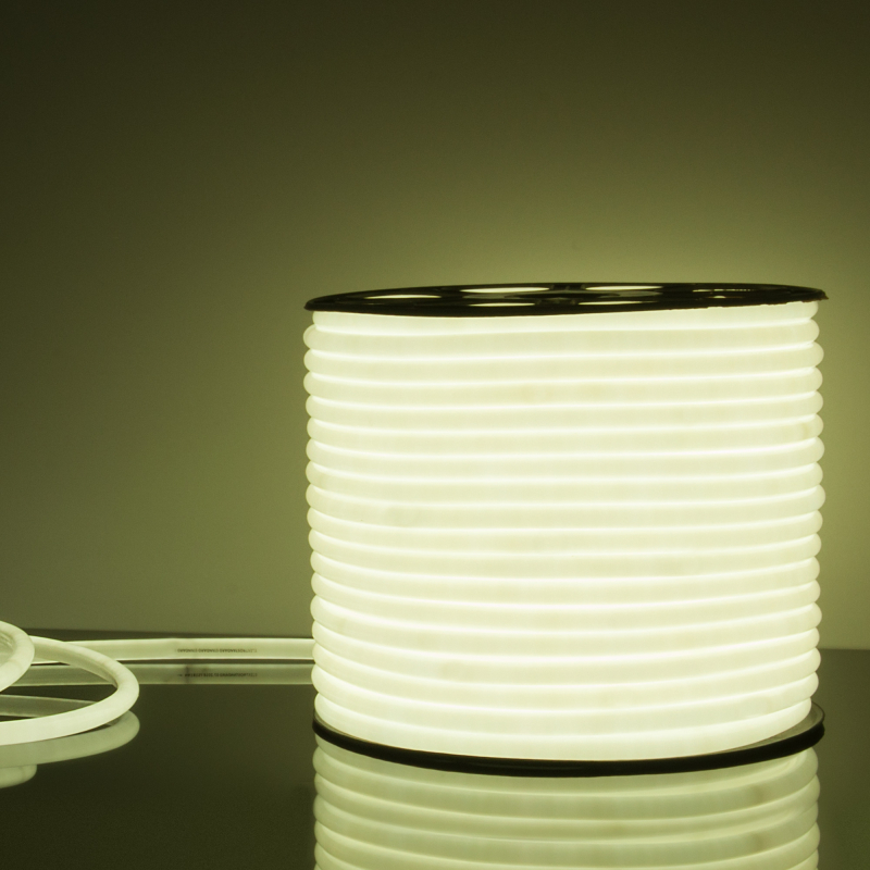 Светодиодный гибкий неон Elektrostandard 220V 9,6W 144Led 2835 IP67 круглый холодный белый, 50 м 4690389134692 a043547