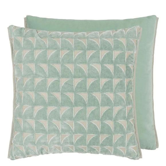 Подушка CCDG1596, Marquise Velvet, Duck Egg, Designers Guild 50 x 50см