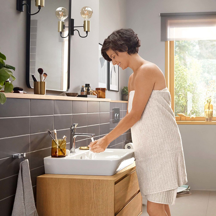 Hansgrohe Rebris E Смеситель для раковины, 1 отв., с донным клапаном, цвет: хром