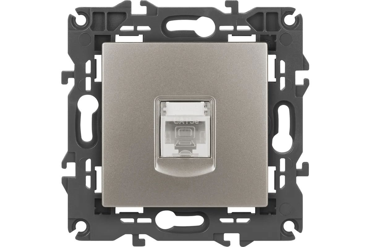 Розетка RJ45 Эра 14-3107-16 Б0065764