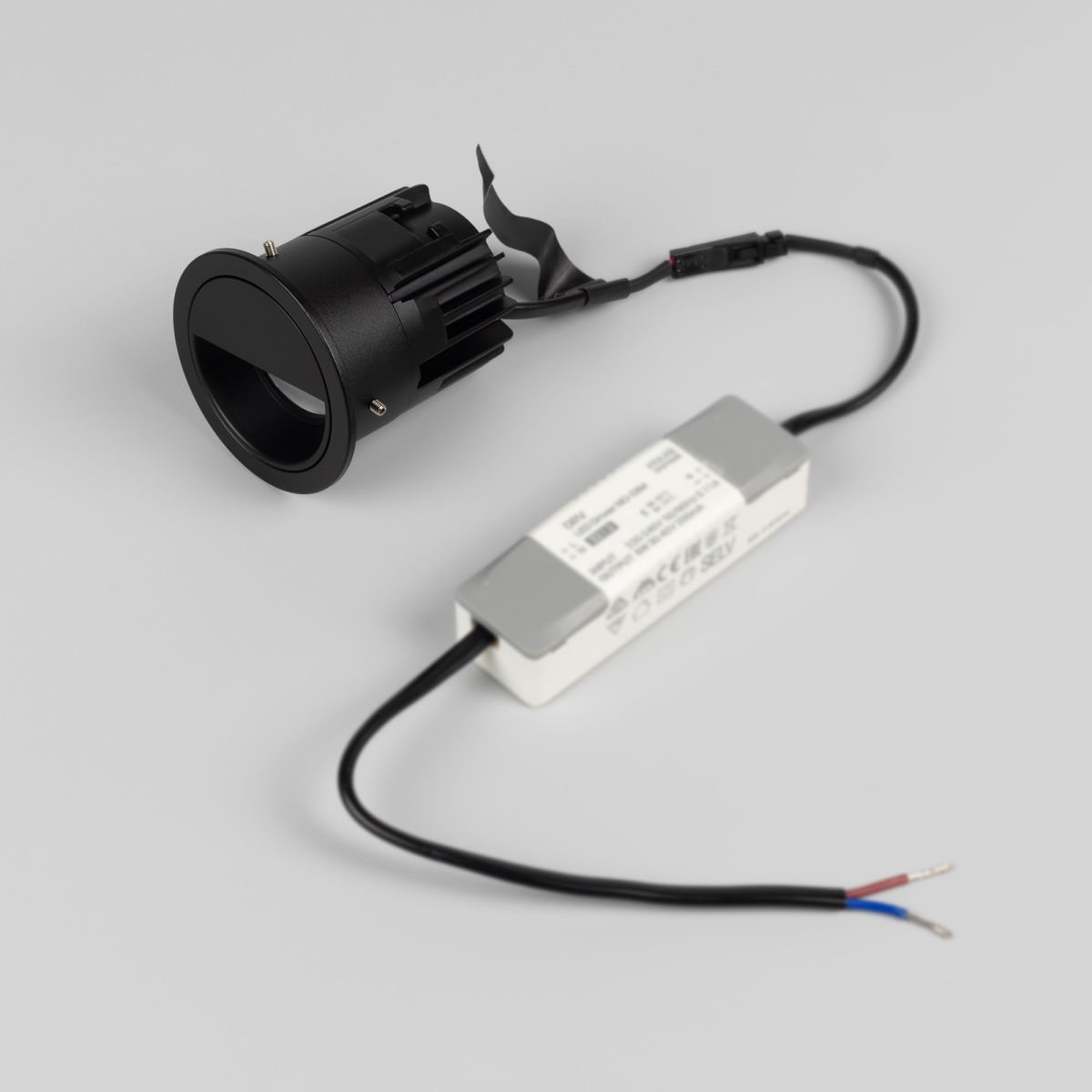 Встраиваемый светильник Arlight DL-VEILA-R63-8W Warm3000 (Черный RAL9005, A44x46 deg, 230V) (IP20 Металл) 065563