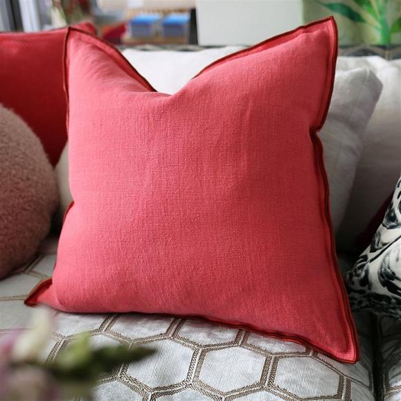 Подушка CCDG1079, Brera Lino, Rosewood & Azalea, Designers Guild 45x45см