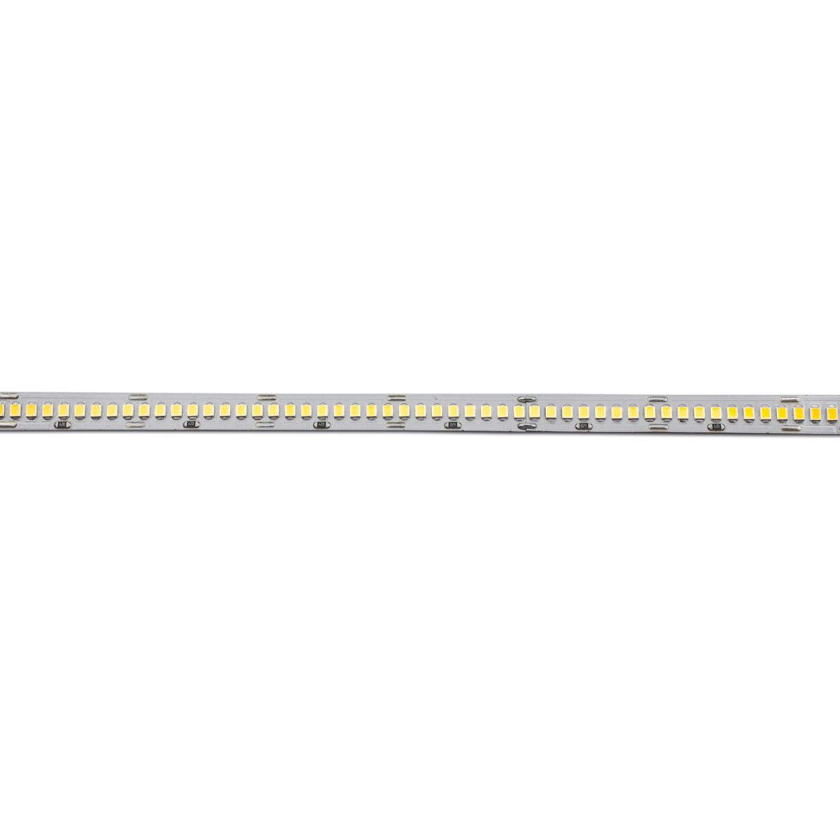 Светодиодная лента LEDS POWER 2835 240/м (22Вт/м) 24В нейтральная, серия ПРО200 008745