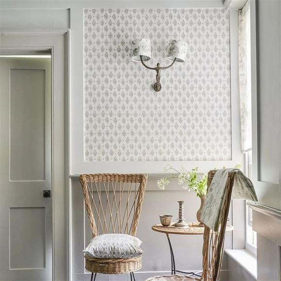 Обои English Heritage PEH0003/01 St John Street Trellis Limestone