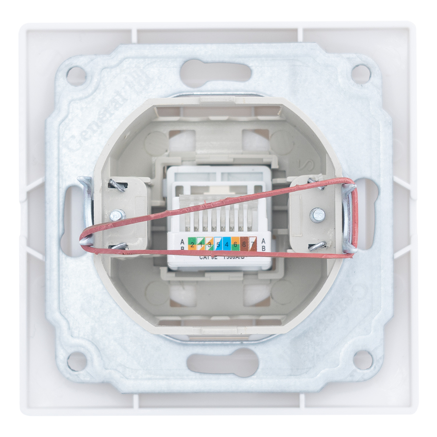 Розетка компьютерная RJ45 скрытой установки IP20, белая "Дельта" General 477230