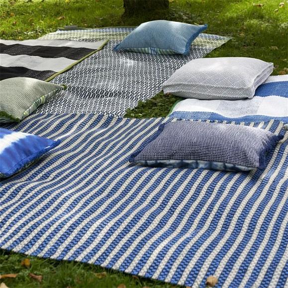 Подушка CCDG1552, Pompano Outdoor, Indigo, Designers Guild 60 x 45см