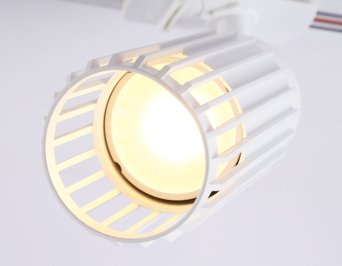 Трековый однофазный светильник Ambrella Light Track System GL5157
