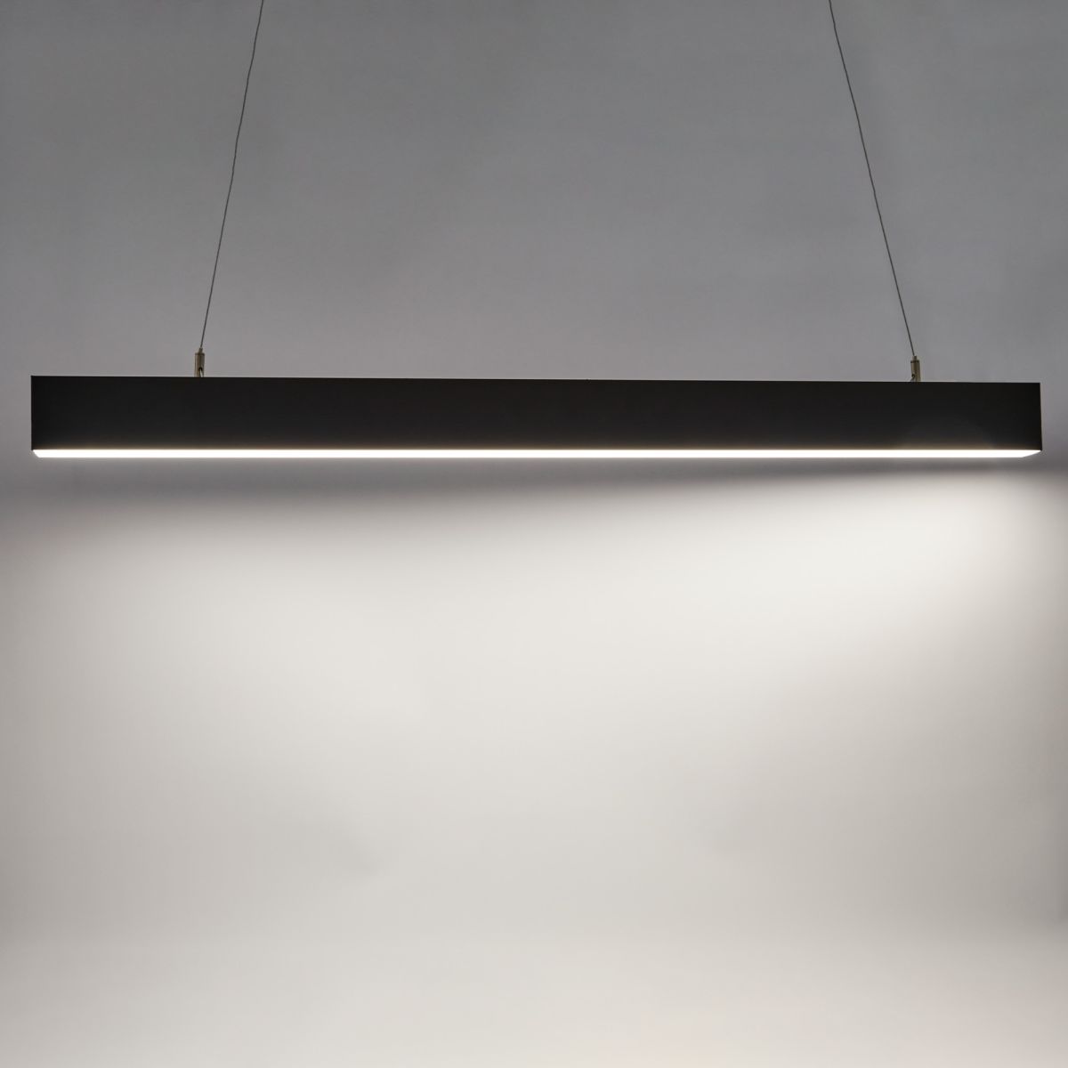Линейный подвесной светильник Uniel UL-00013498 ULO-K10D 25W/4000K/L100 IP40 BLACK