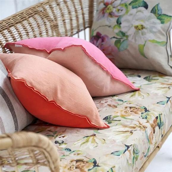 Подушка CCDG1366, Brera Lino, Nasturtium&Papaya, Designers Guild 43x43см