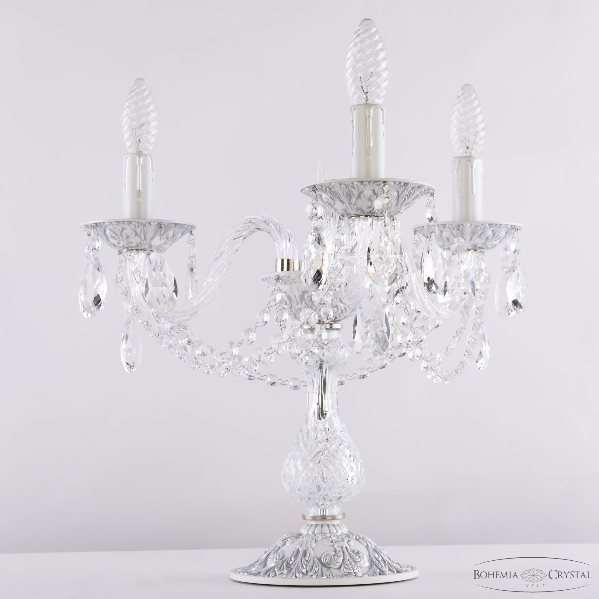 Настольная лампа Bohemia Ivele Crystal AL16302L8/3/141-37 WMN